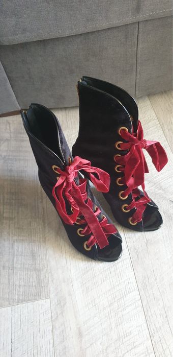 Sandale elegante