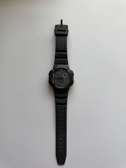 Vand ceas Casio Iluminator