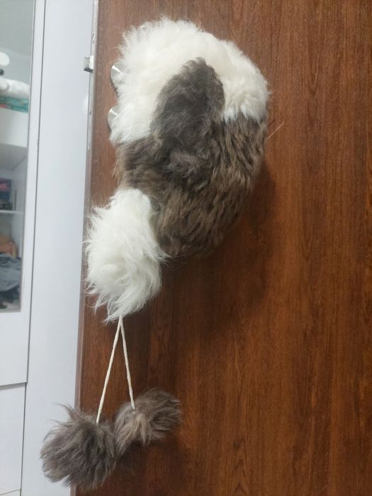 Детска шапка от естествена вълна