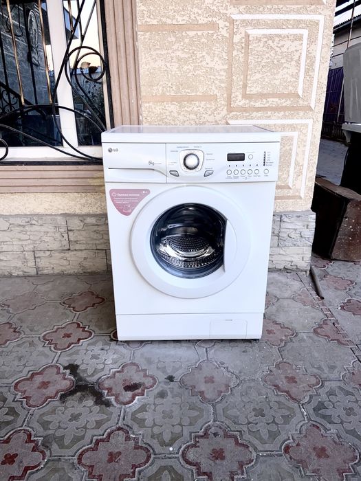 Продам стиральную машинку рабочая