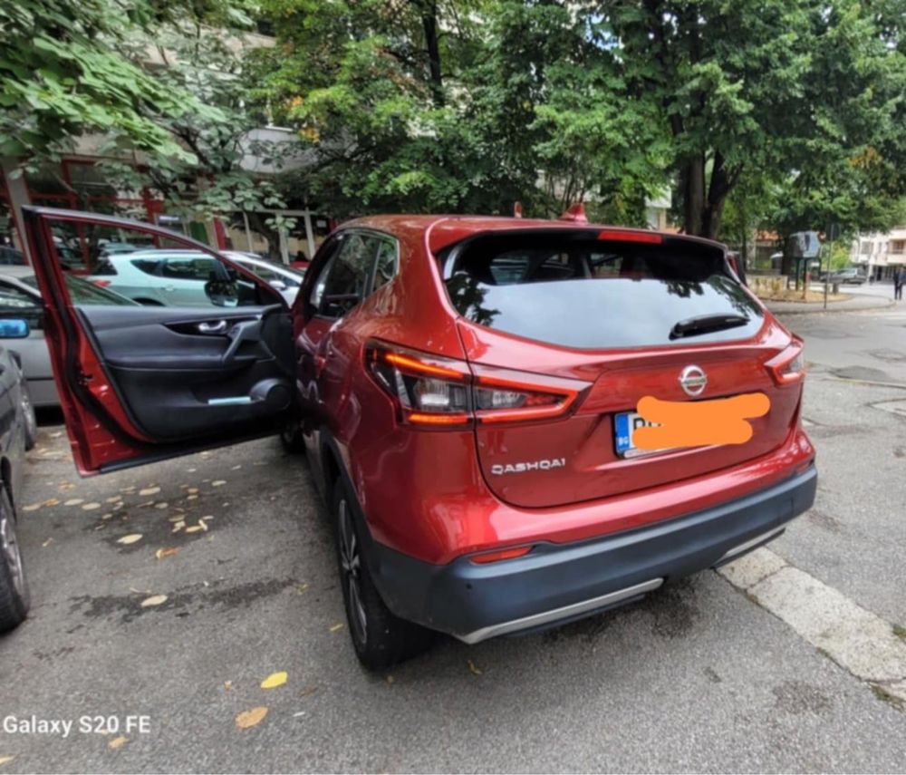 Продава се : Nissan Qachqai 1.3 DIG-T