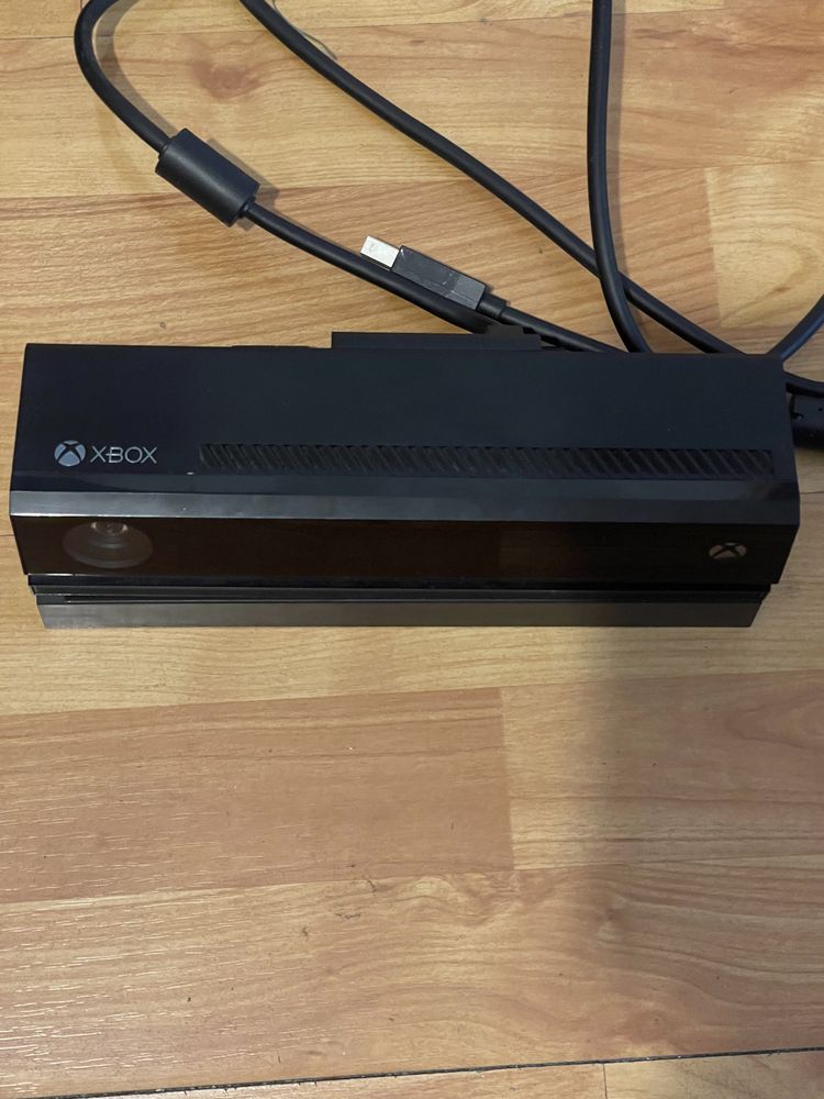 Kinect xbox one + adaptor , pentru xbox one, one s