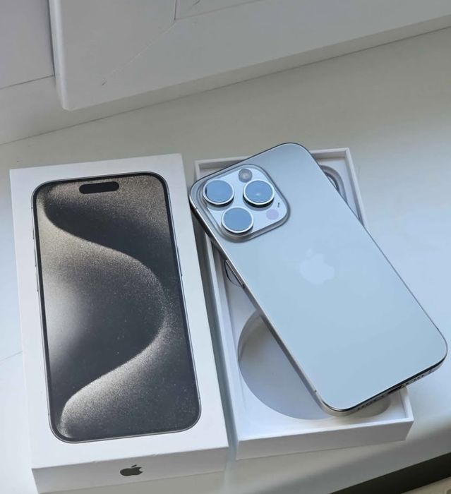 Vand / Schimb 15 Pro 256 GB White