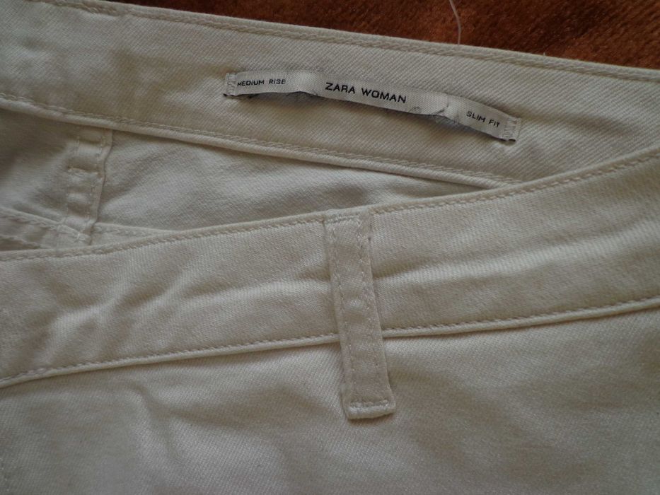 blugi albi zara dame M