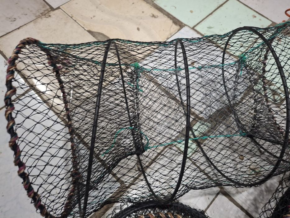 Capcana  cușcă pentru raci