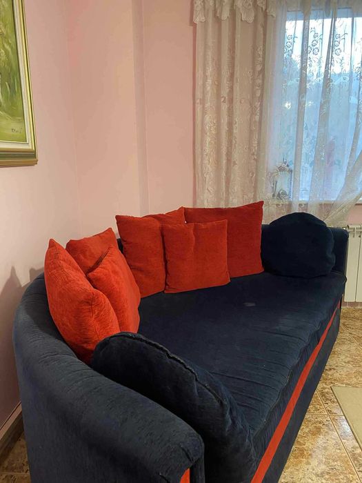 Подарявам диван-спалня