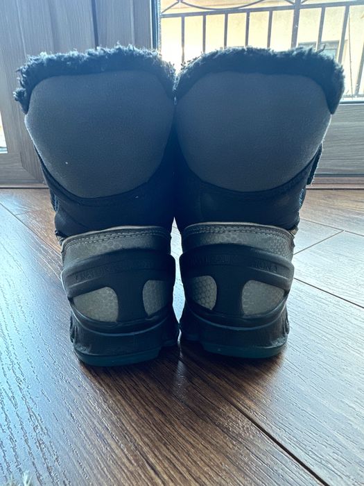 Ecco ботинки. Размер 24. 2-3 лет