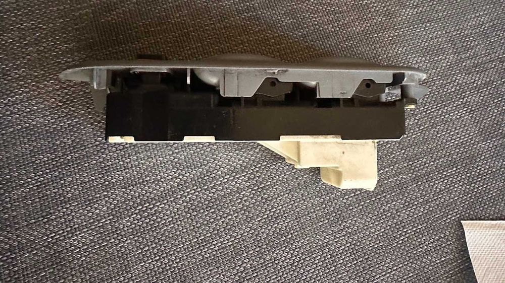 Панел бутони ел.стъкла Toyota RAV4 II