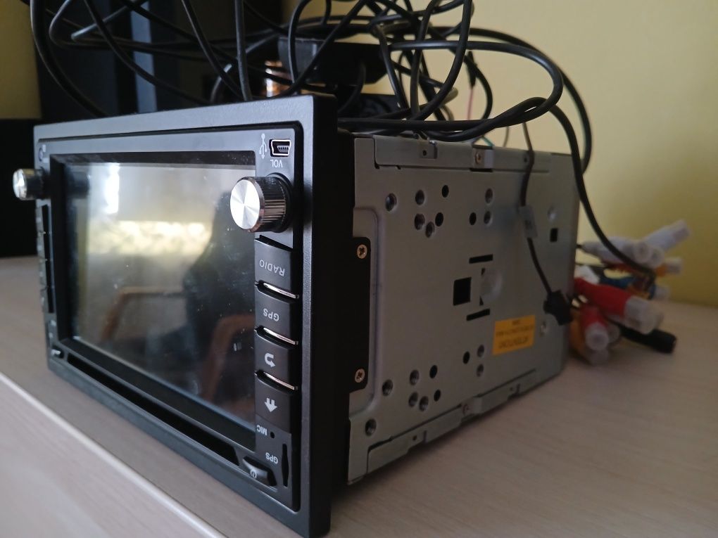 Navigație DVD auto 2 DIN