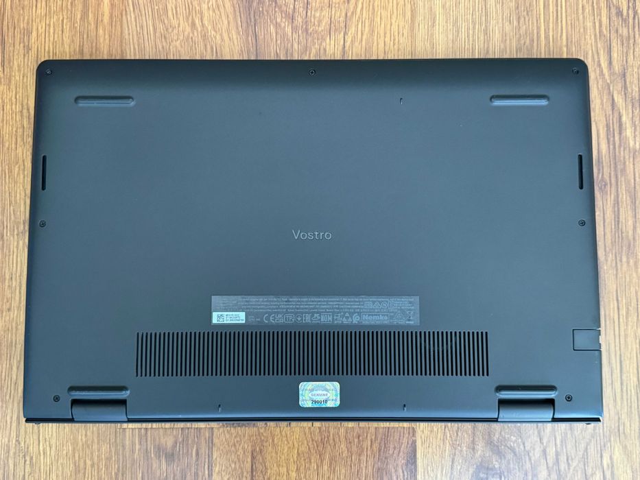 15.6' FHD Core i5-1135G7 DELL Vostro 3510 16GB DDR4/256GB NVMe/Бат 6ч