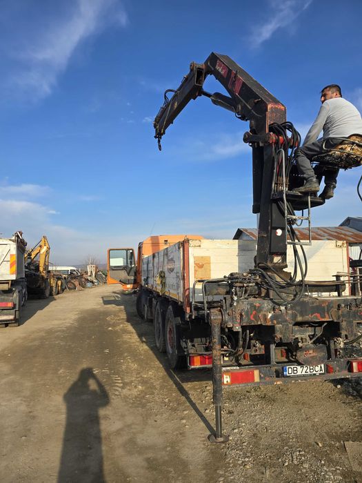 MAN 26.463 basculabil 3 părți cu macara HIAB