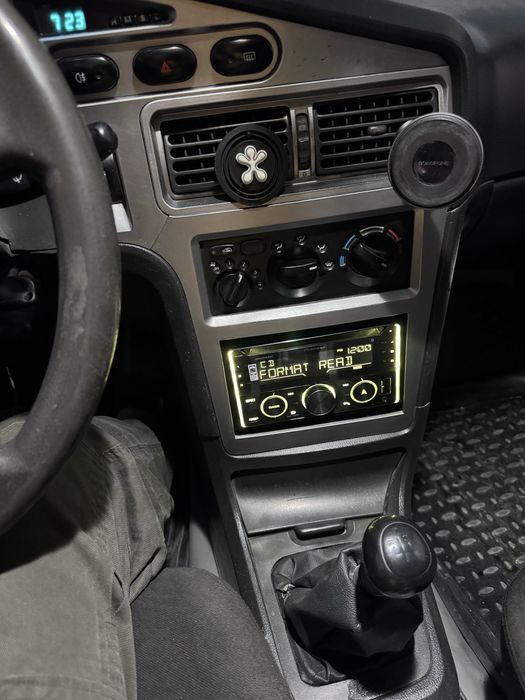 Нехиа 2 сотилади 16 двигател 2009 йил