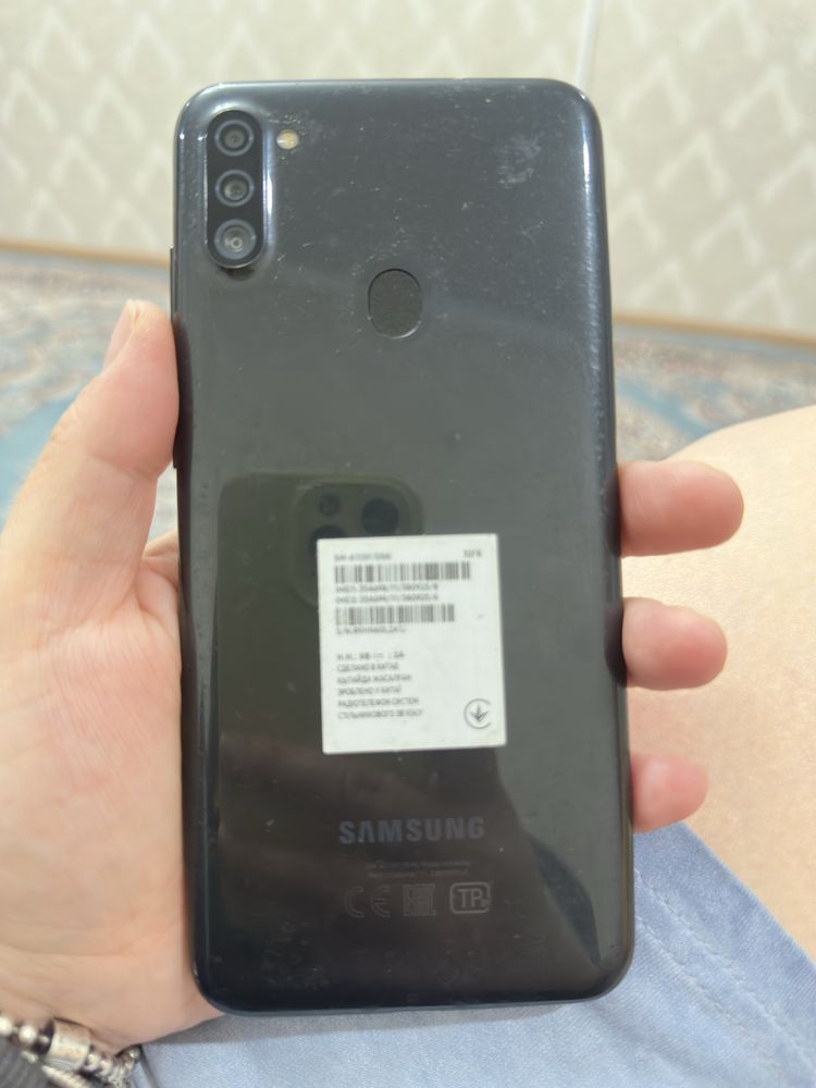 Продам Самсунг А11