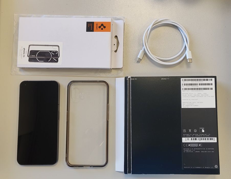 Nothing Phone 1 в гаранция - перфектно състояние