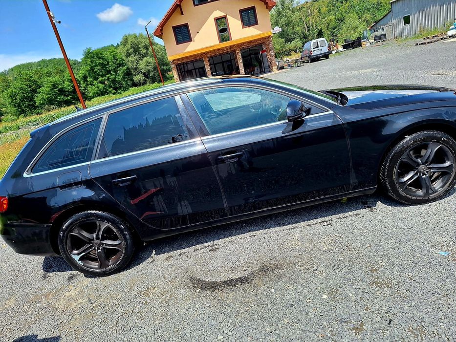 Vând Urgent Audi A4 B8
