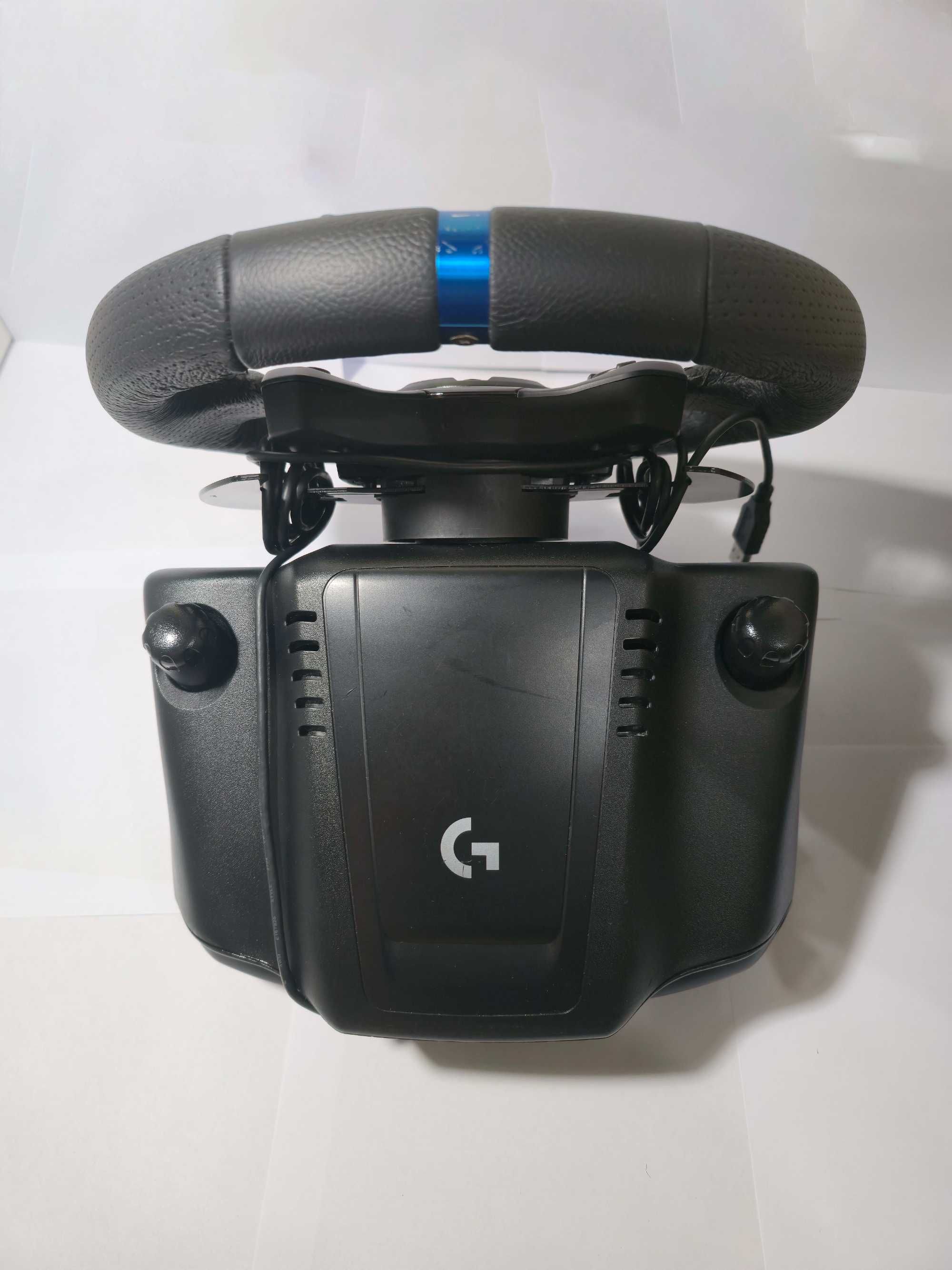 Logitech g923- като нов