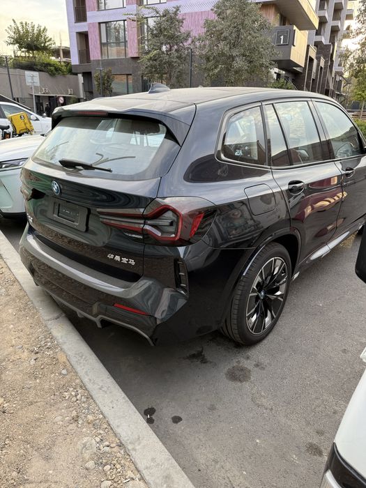 Bmw ix3 2025 M paket