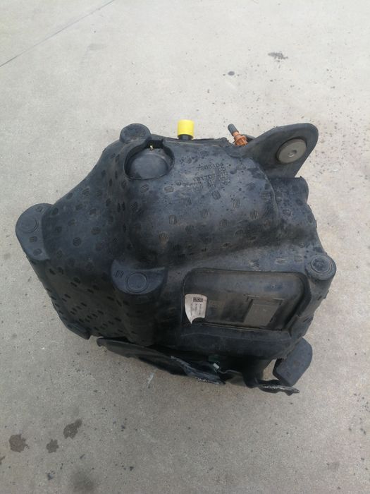 Rezervor pompa adblue bmw f15 f16