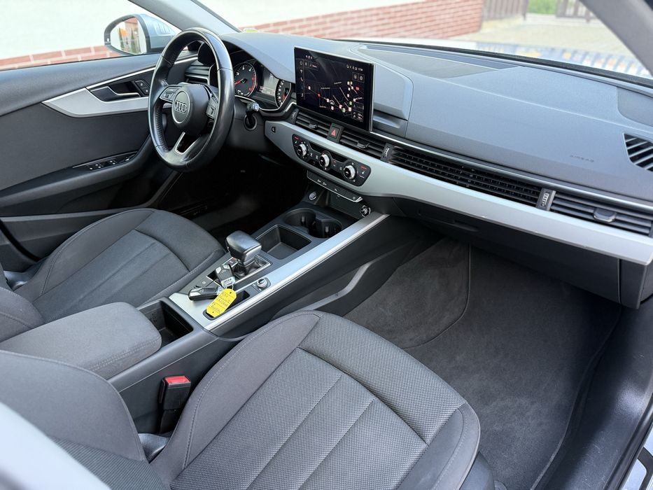 Vând Audi A4 Motor 2.0 Diesel An 2020