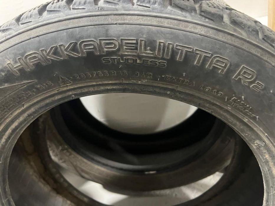 Продается зимние шины