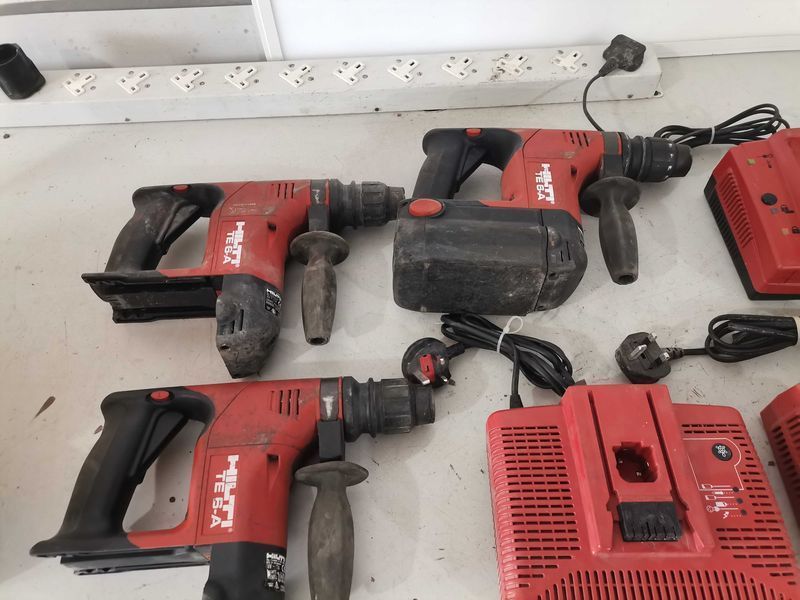 Перфоратор / Зарядни Hilti  ЛОТ