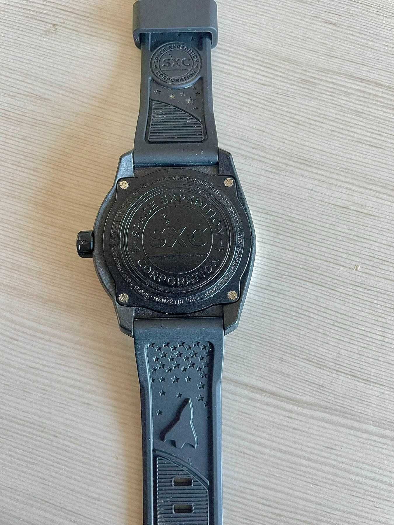 Luminox SXC Space Series GMT Carbon 200m A.5027