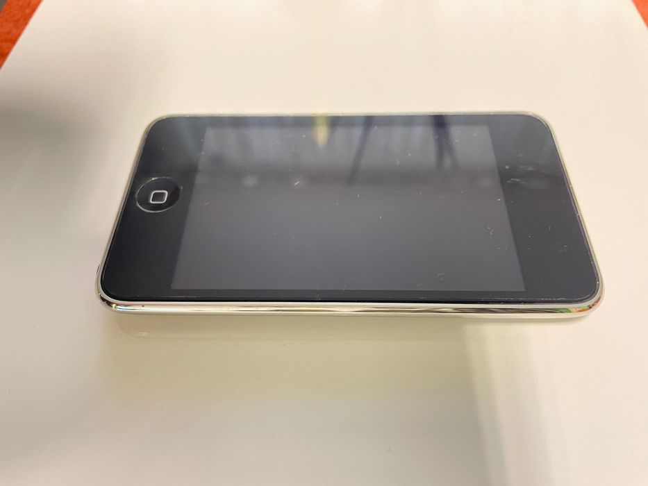 Iphone 3g, iPod, iphone 4, pentru colectii, 120 ron pe bucata