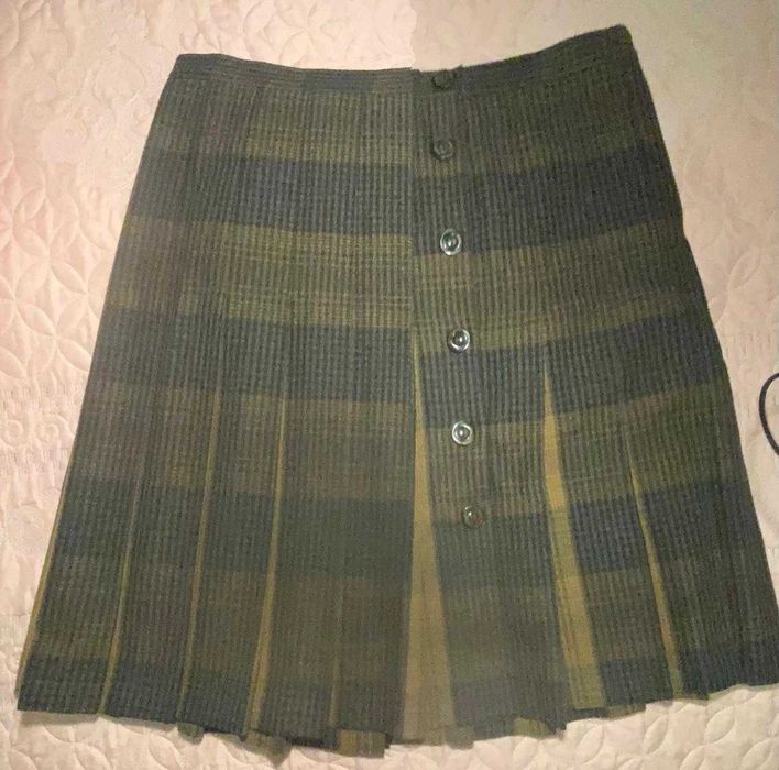 Продам теплую новую юбку