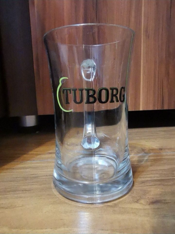 Halbe Tuborg de colectie