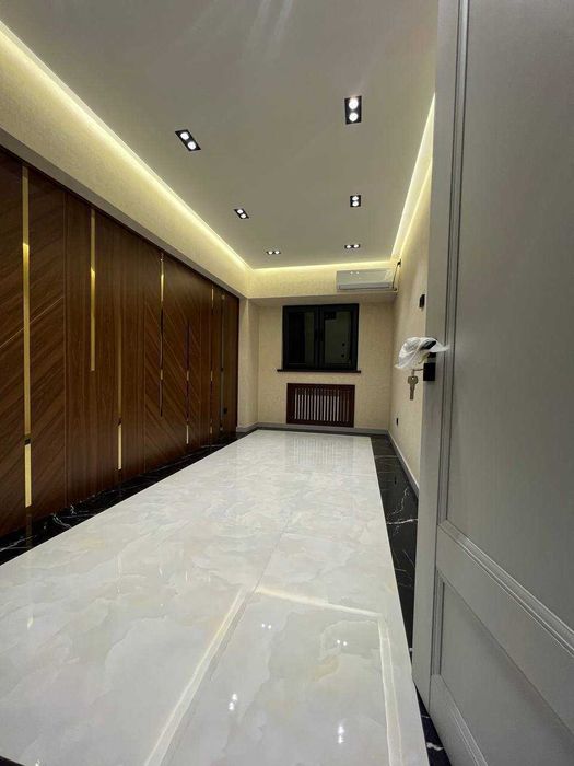 Продается помещение офис с арендатором в центре на Ц-5 80м2