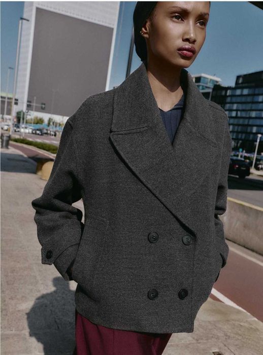 Zara късо палто размер XS