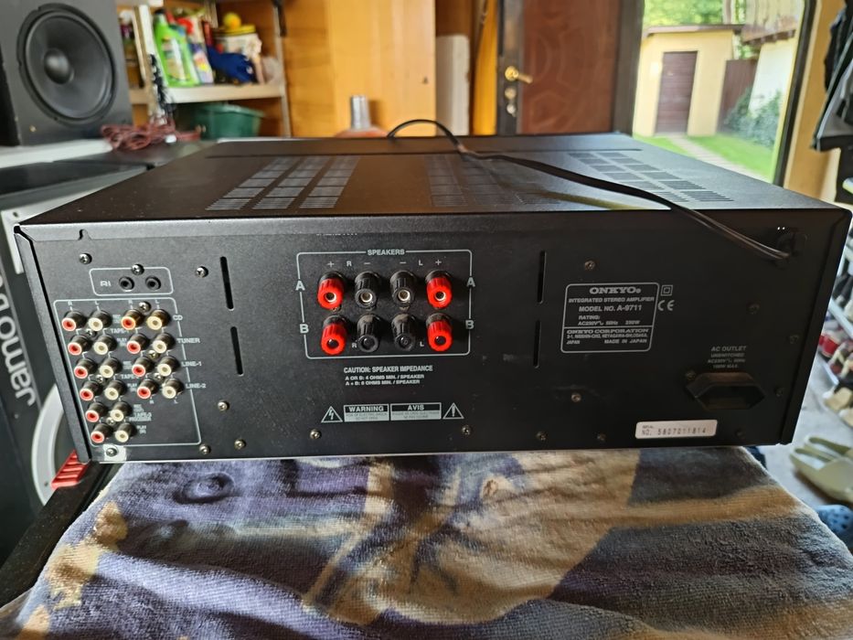 Boxe și amplificator