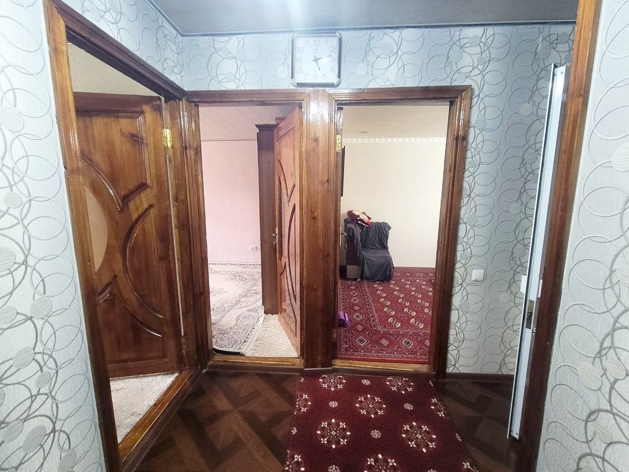 3 комнатная квартира на 3 этаже 6м веранда кирпичный дом Гагарина