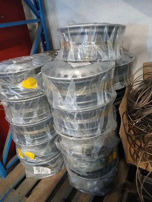 janta noua Iveco daily punte simpla piesa Iveco  janta fara anvelopa