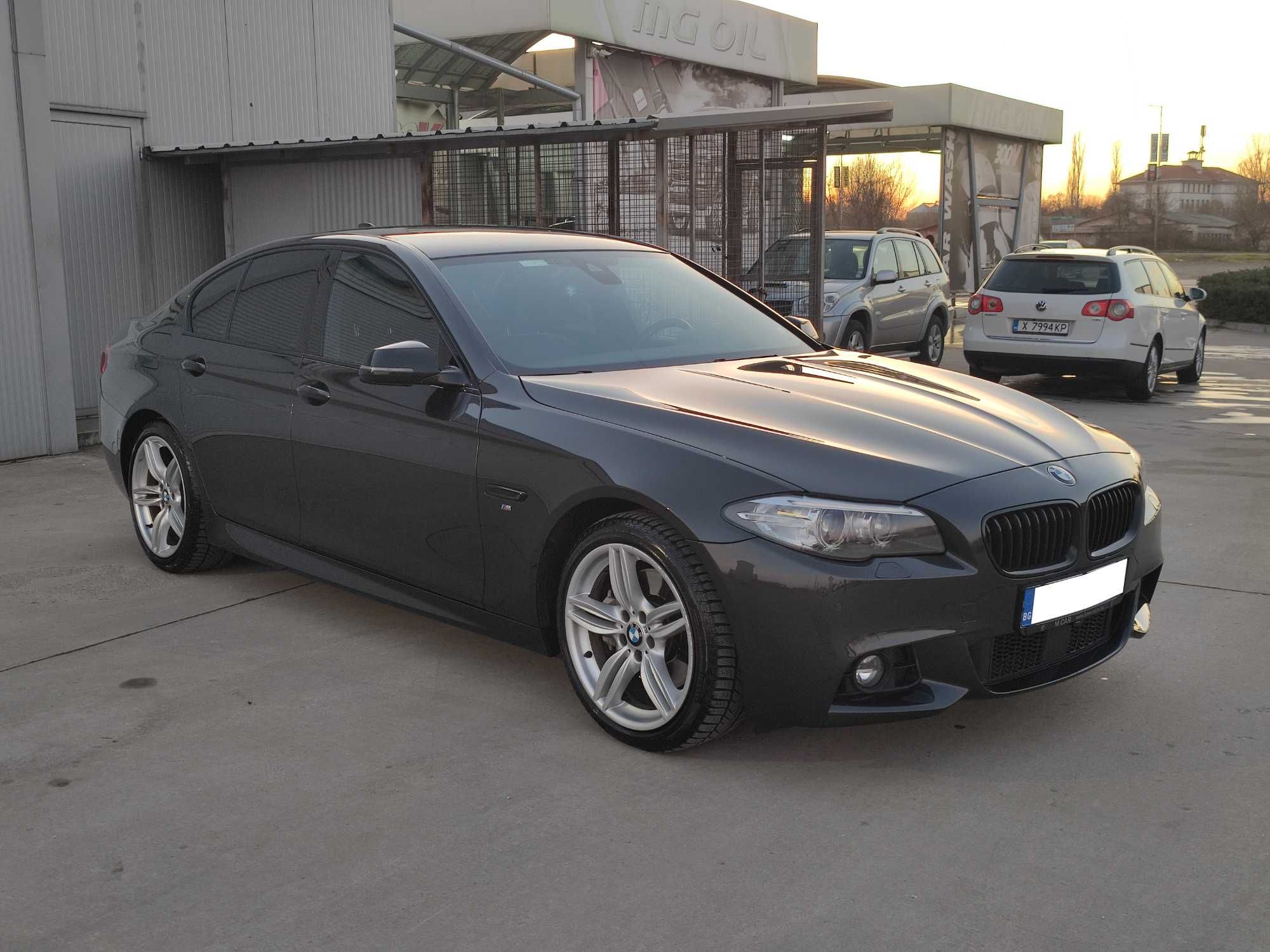 BMW 535d xdrive F10 LCI М-ПАКЕТ KEYLESS Комфорт Подгрев HEAD-UP F1 SAT