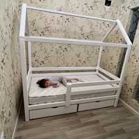 Кровать домик для вашых детей