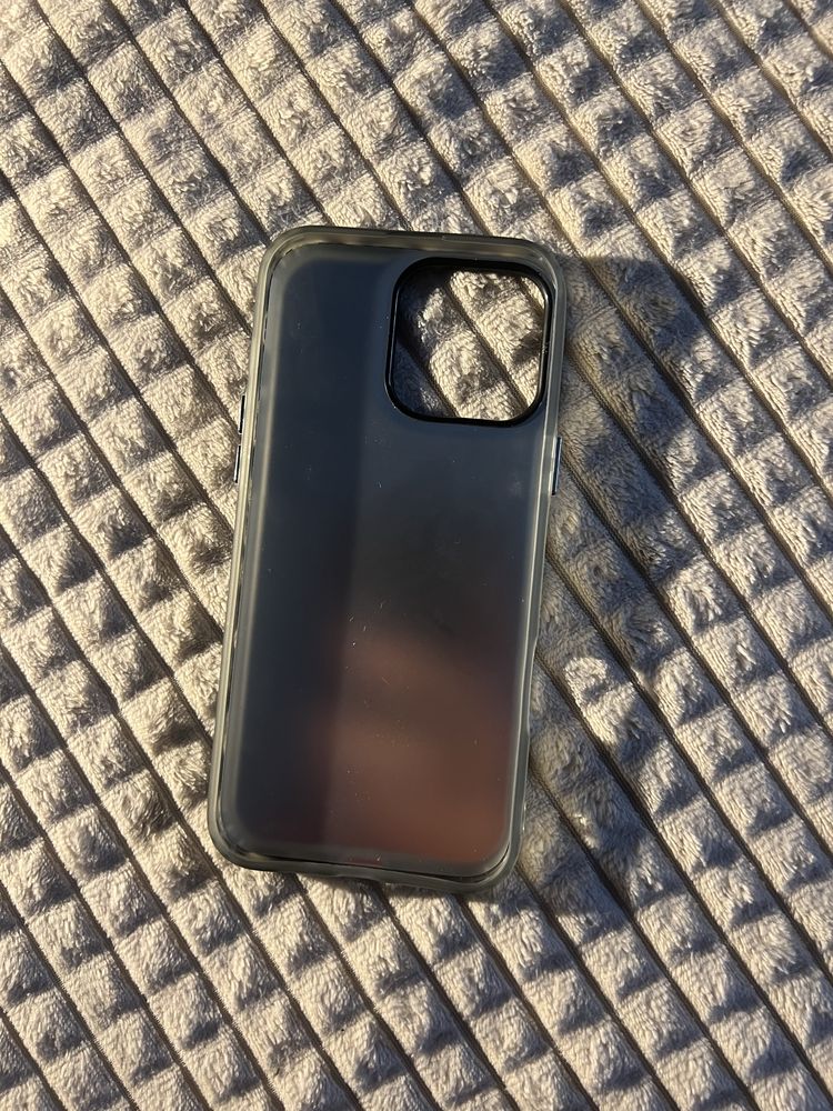 Кейсове за 16 pro max