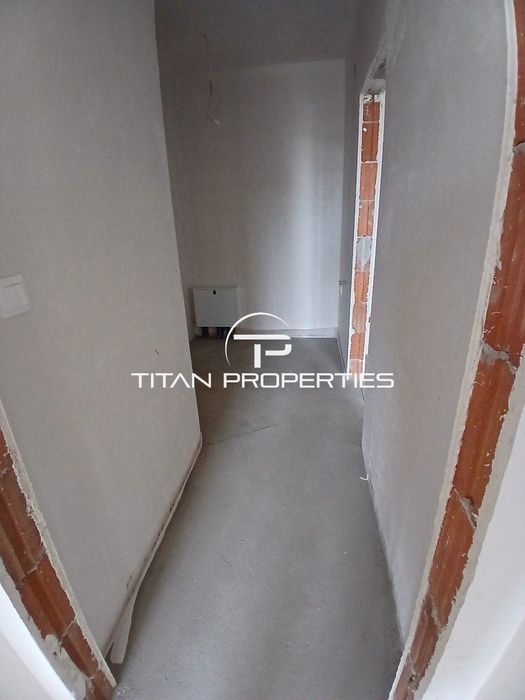 АКТ 16! Двустаен апартамент в жк. Тракия