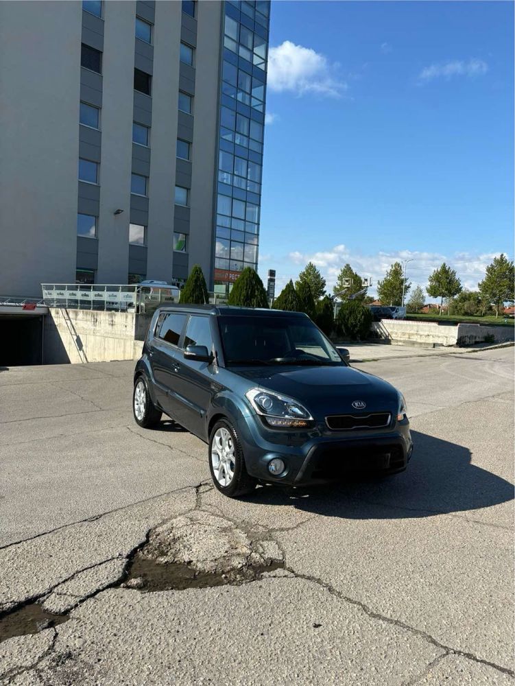 Kia soul 1.6 cdi - 2012 г.