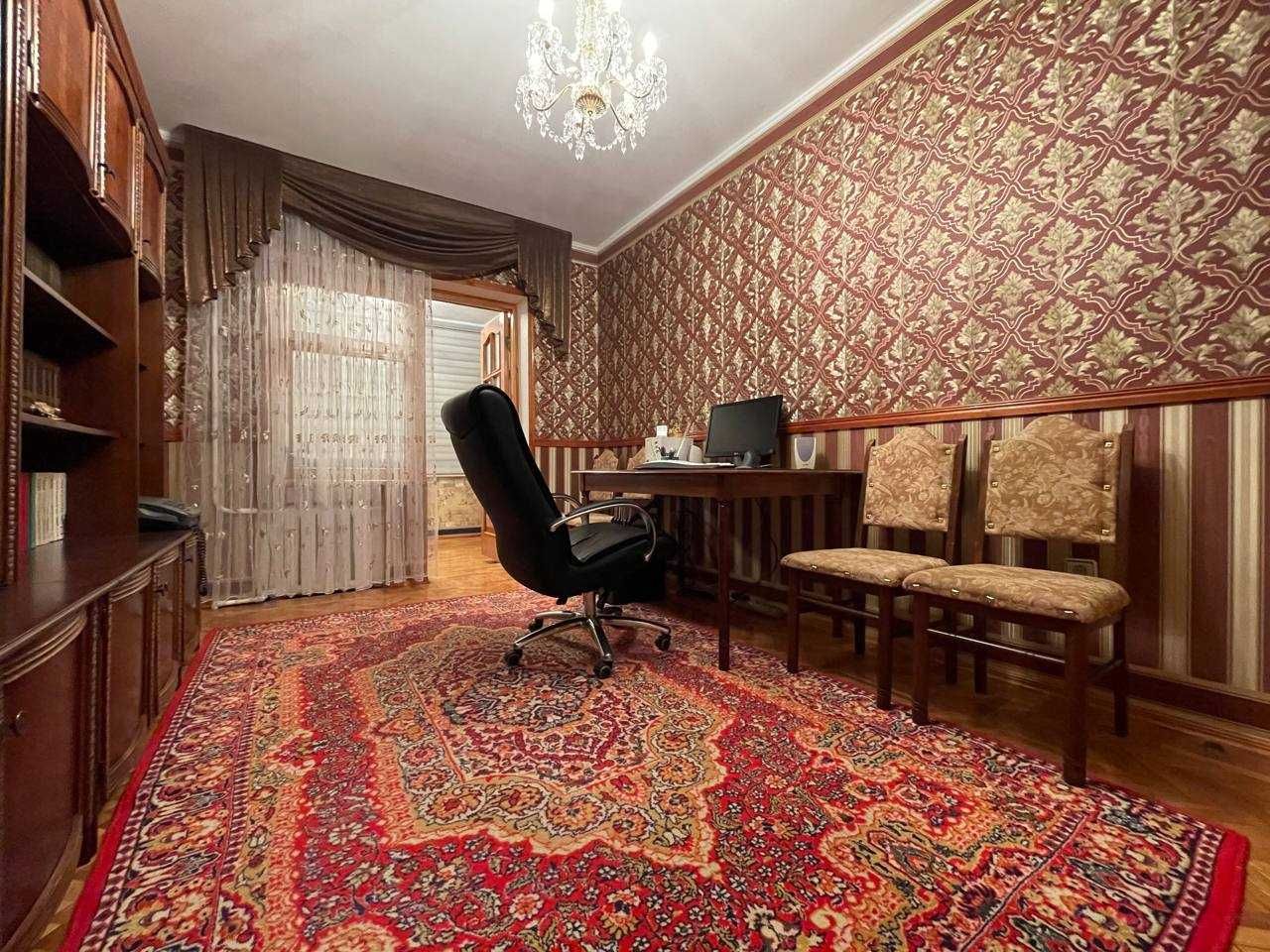 Продаю свою 4/4/5 спецплана (лифт) на Дархане (метро Хамида Олимджана)