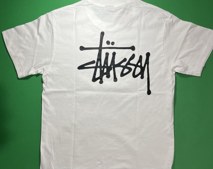 STUSSY чисто нова