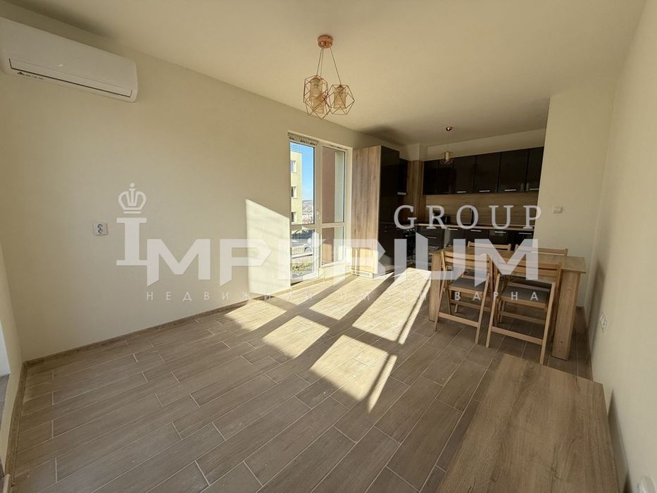 Дава се под наем Тристаен апартамент в Варна, м-т Пчелина - 70 кв.м за 612 € - Снимка #2