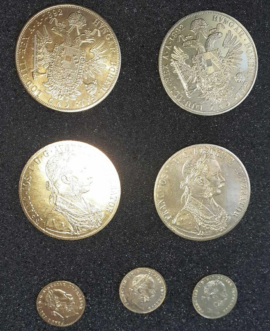 Set monede expozitie tip Ducati