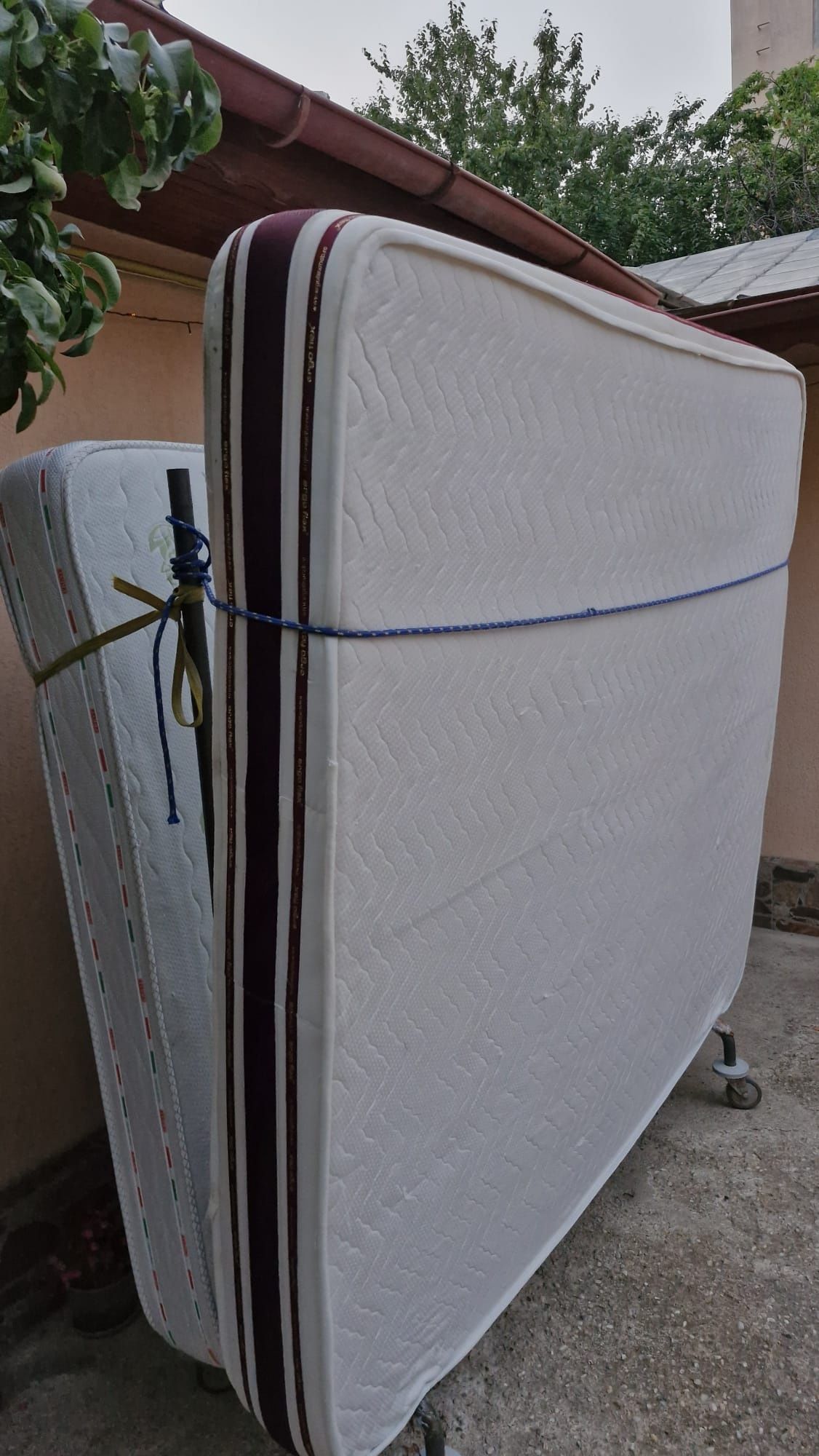 Saltea cu memorie  180 x 200 burete