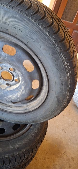 Anvelope iarna 15" și 17"