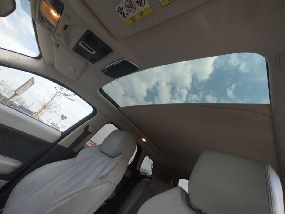 Vând Range Rover Evoque Si4 2.0 Turbo Stare Bună