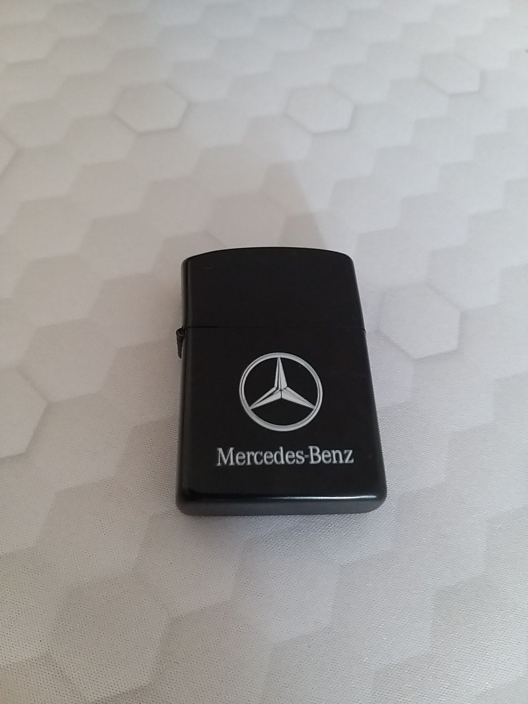Brichetă Mercedes-Benz