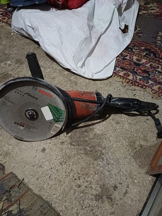 Професионален ъглошлайф Hilti
