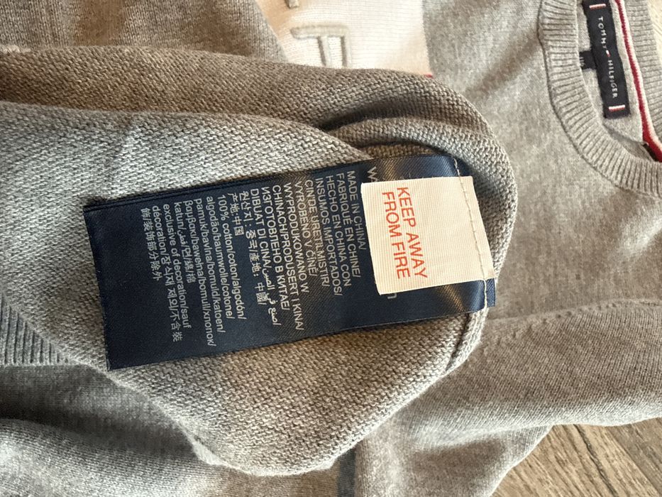 Pulover 116cm Tommy Hilfiger