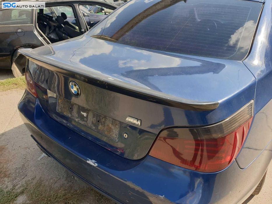 Capota Portbagaj Dezechipata cu Lip Eleron M Sport Tuning BMW Seria 5 E60 530 2003 - 2010 Culoare Mysticblau Metallic A07/5 (vopseaua prezinta mici defecte) [C1217]